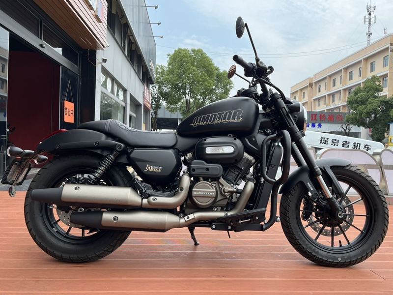 二手QJMOTOR闪300