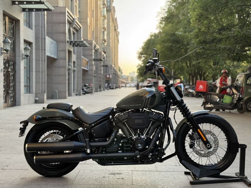 二手哈雷戴维森街霸 Street Bob