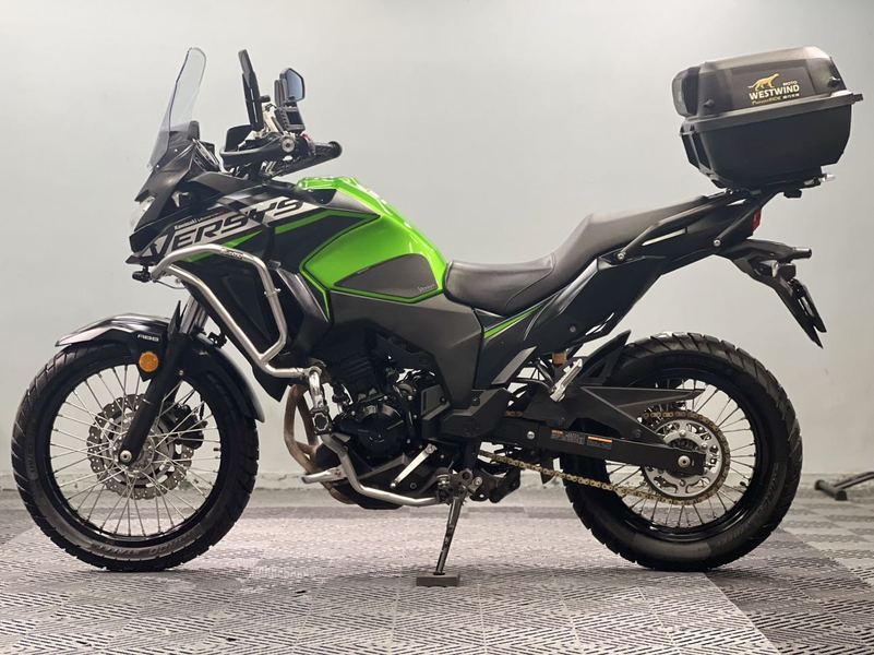 二手川崎Versys-X 300 