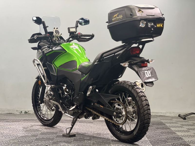 二手川崎Versys-X 300 