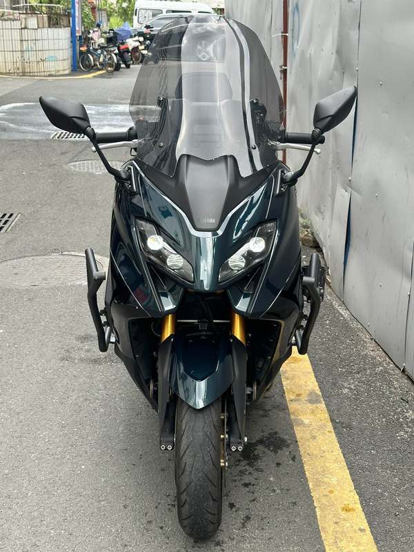 二手雅马哈TMAX