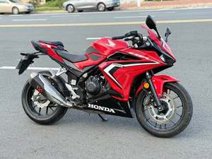 二手本田CBR400R