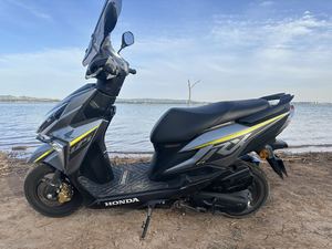 二手新大洲本田裂行 RX125Fi