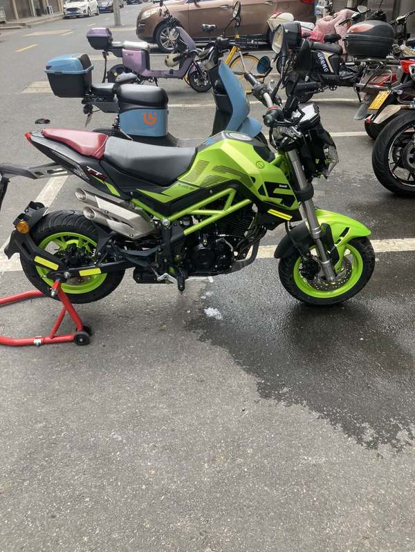 二手贝纳利小暴龙TNT125
