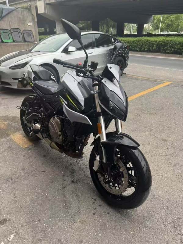 二手QJMOTOR追700