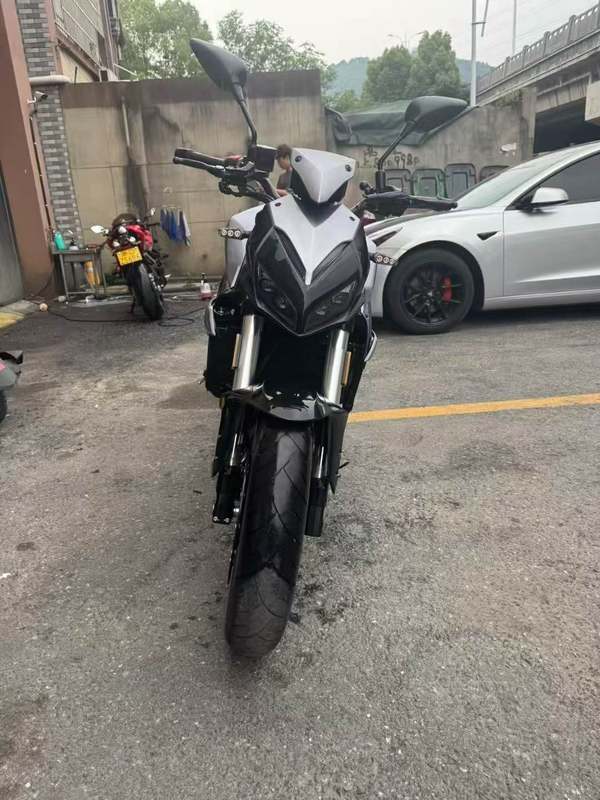 二手QJMOTOR追700