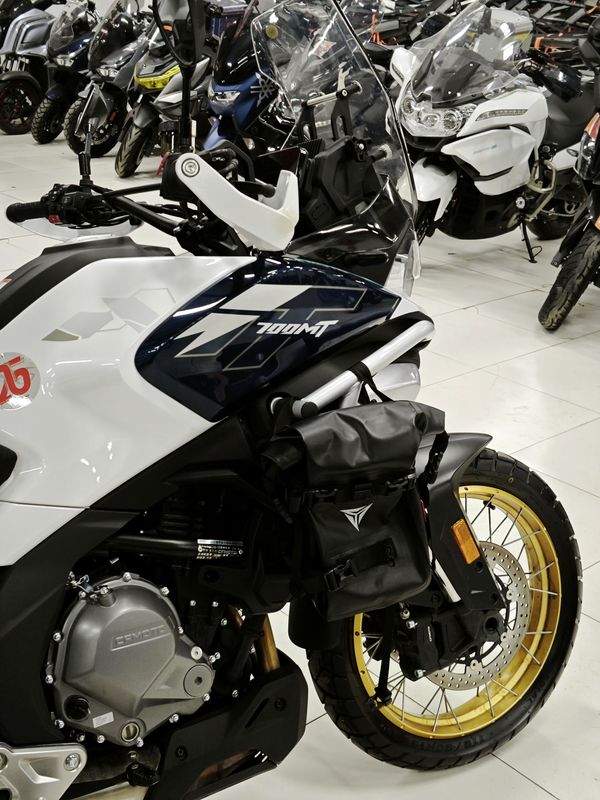 二手春风700MT