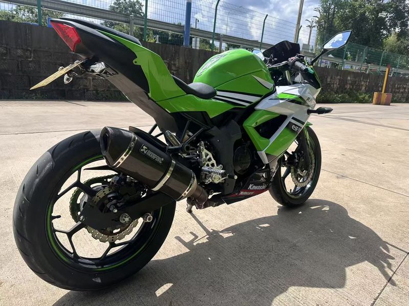 二手川崎Ninja 250SL