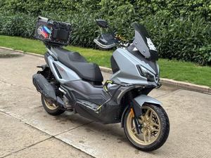 二手三阳哈士奇 Husky ADV300
