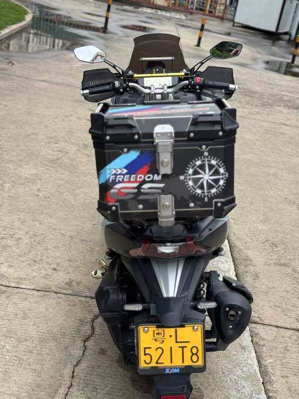 二手三阳哈士奇 Husky ADV300