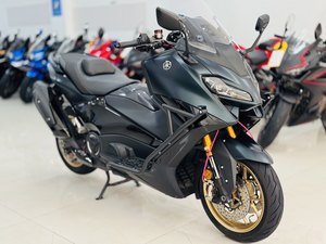 二手雅马哈TMAX