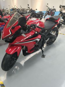 二手本田CBR400R