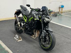 二手川崎Z900