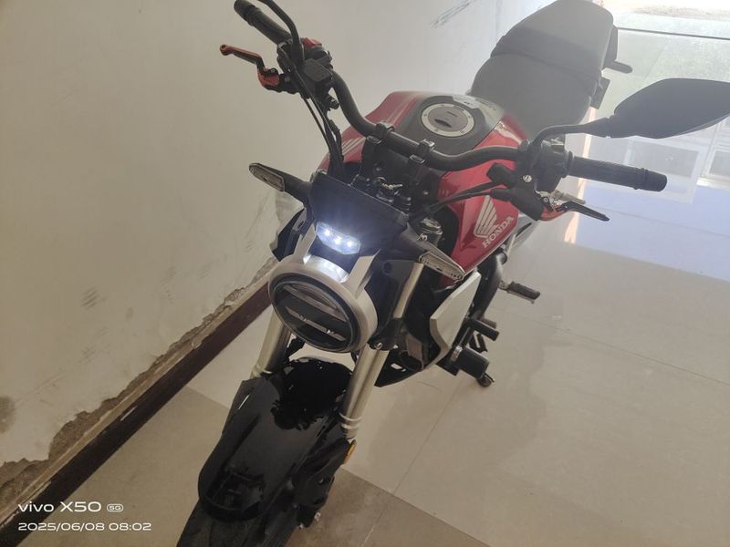 二手本田CB300R