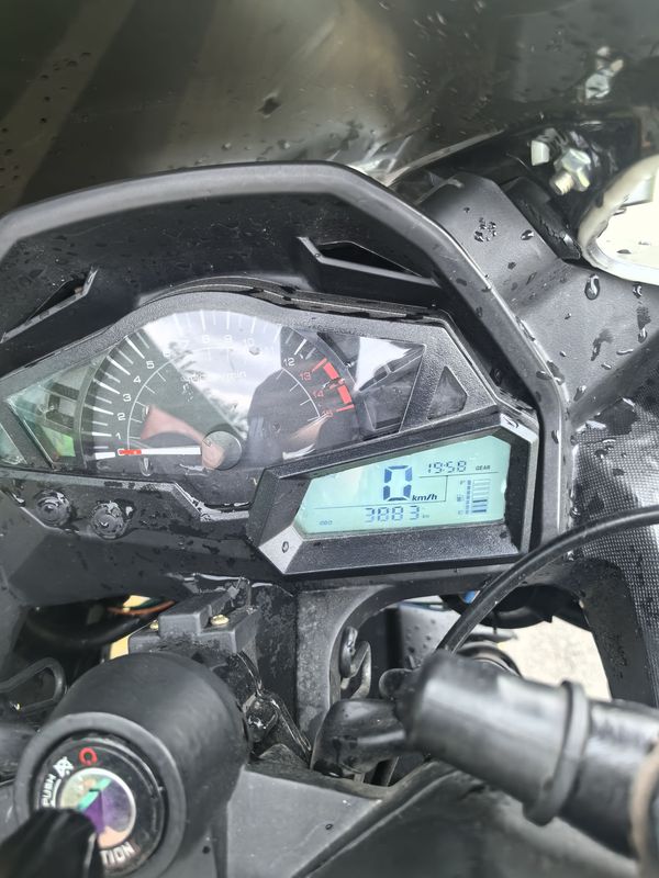 二手喜力蛟龙200