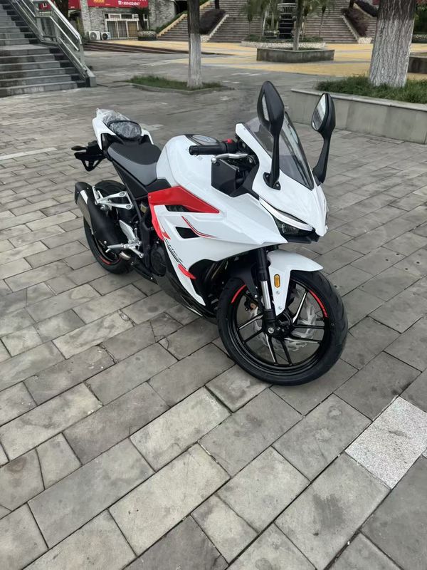 二手凯越350RR 赫雷兹