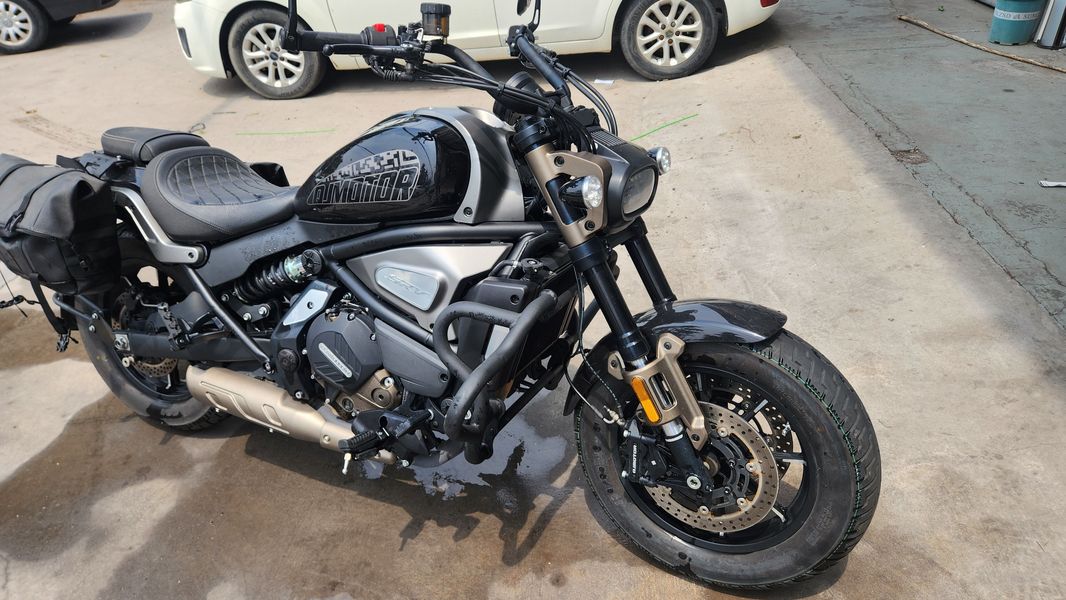二手QJMOTOR闪700