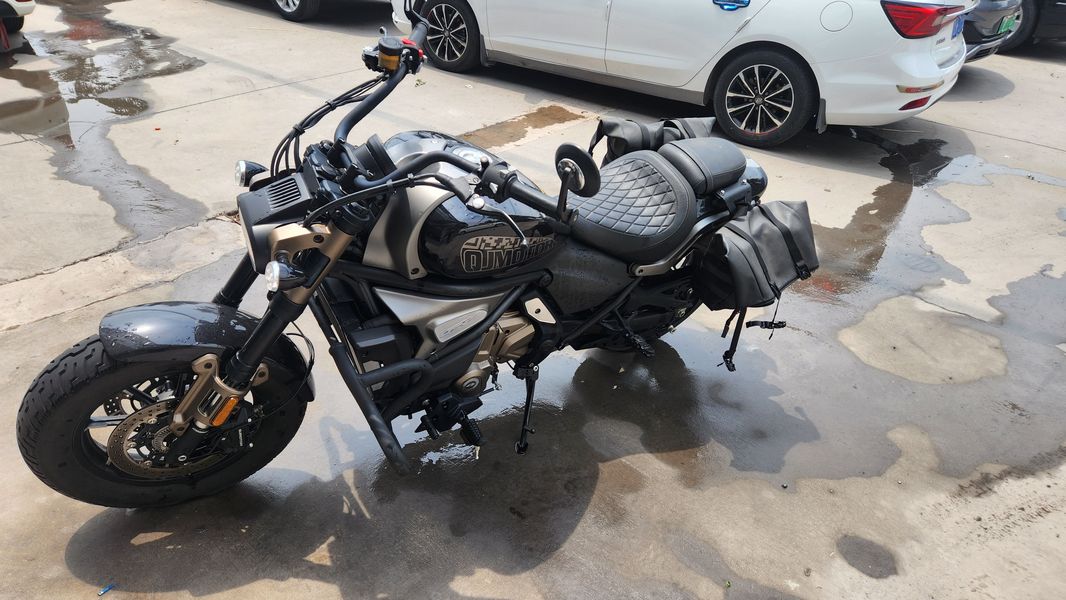 二手QJMOTOR闪700