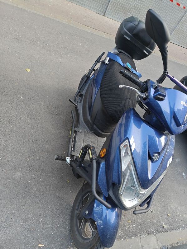二手济南铃木优驿 UE125T
