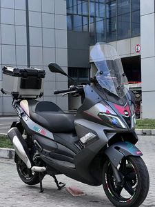 二手宗申阿普利亚SR Max 300