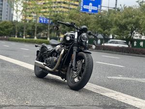 二手凯旋Bonneville Bobber