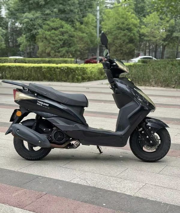 二手银钢侠霍克YG125T-30