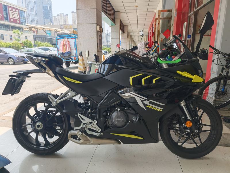 二手赛科龙RC250