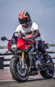 二手凯旋Speed Triple 1200 RR