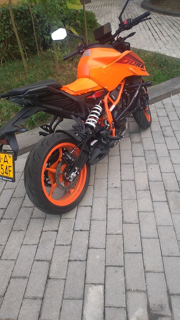 二手KTMR2R390 Duke