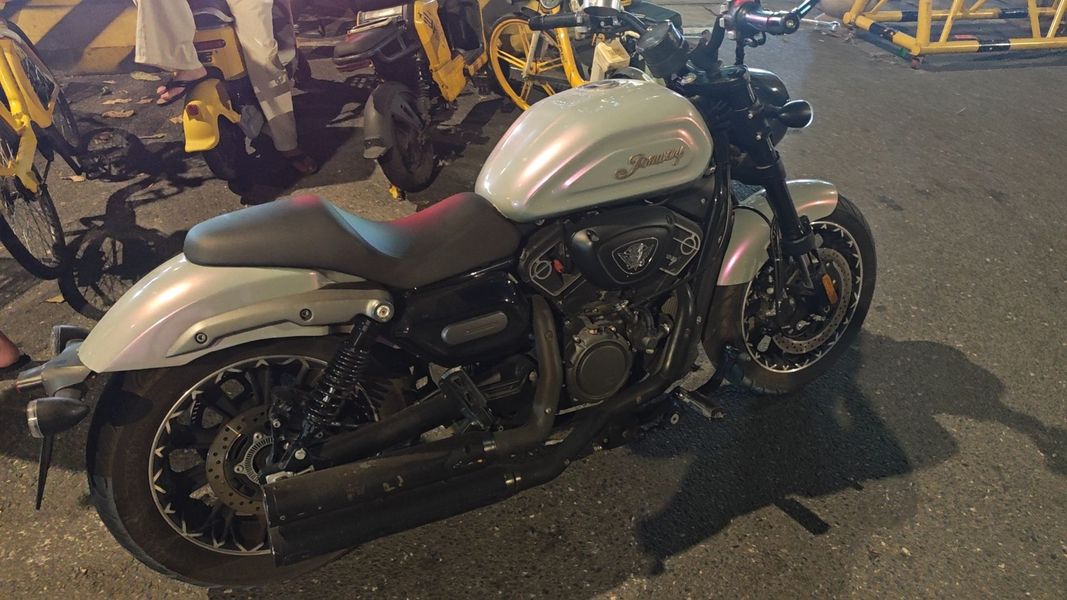 二手庄威V400