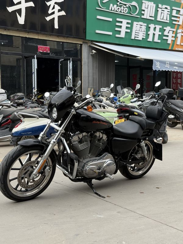 二手哈雷戴维森883L SuperLow