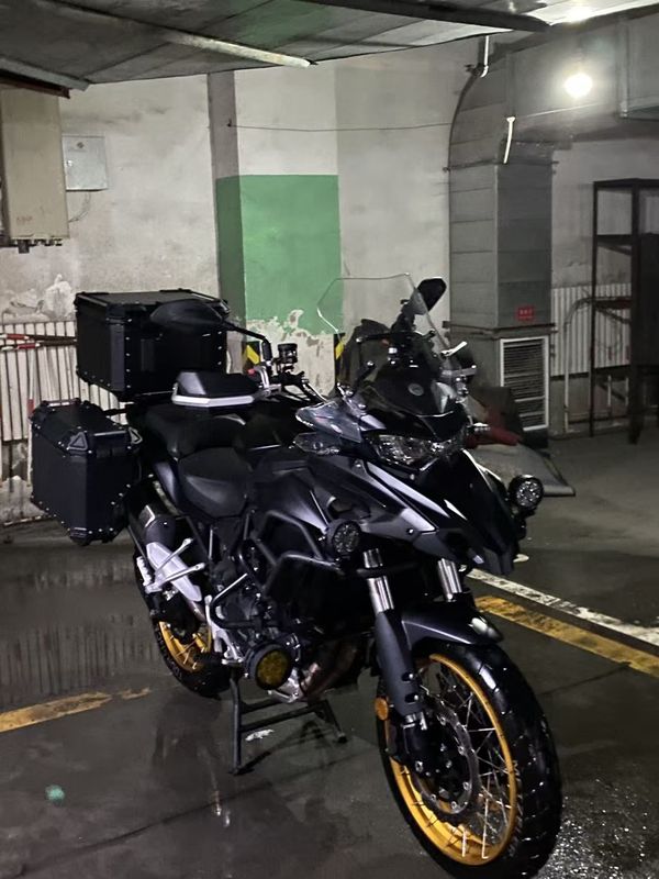 二手贝纳利TRK552
