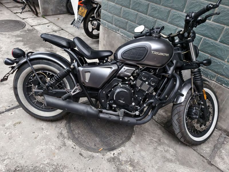 二手长江Bobbie ll 700i