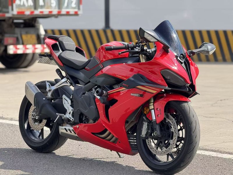 二手QJMOTOR赛800