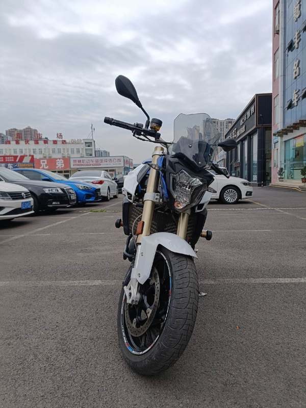 二手宝马F 800 R