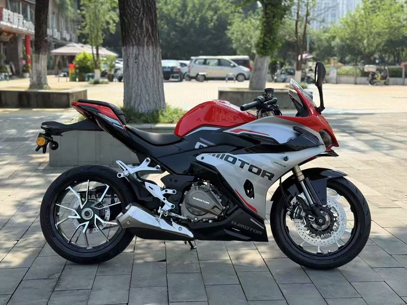 二手QJMOTOR赛450