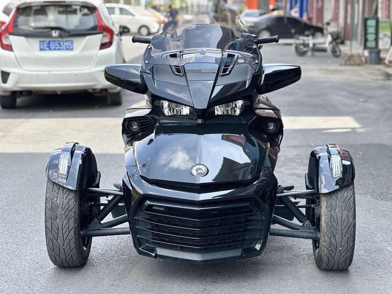 二手庞巴迪Spyder F3 