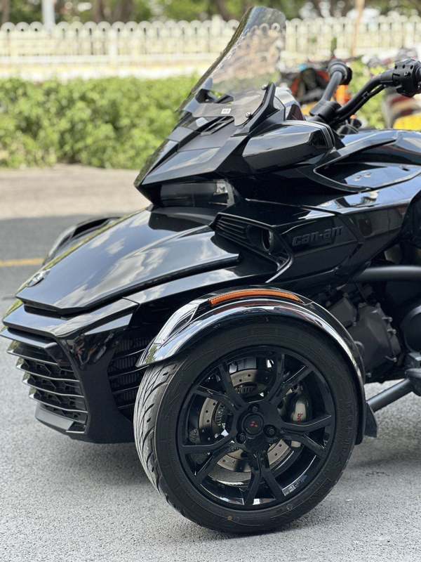 二手庞巴迪Spyder F3 