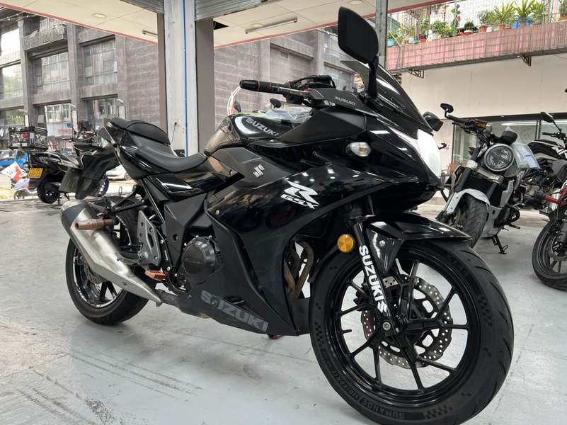 二手豪爵铃木GSX250R