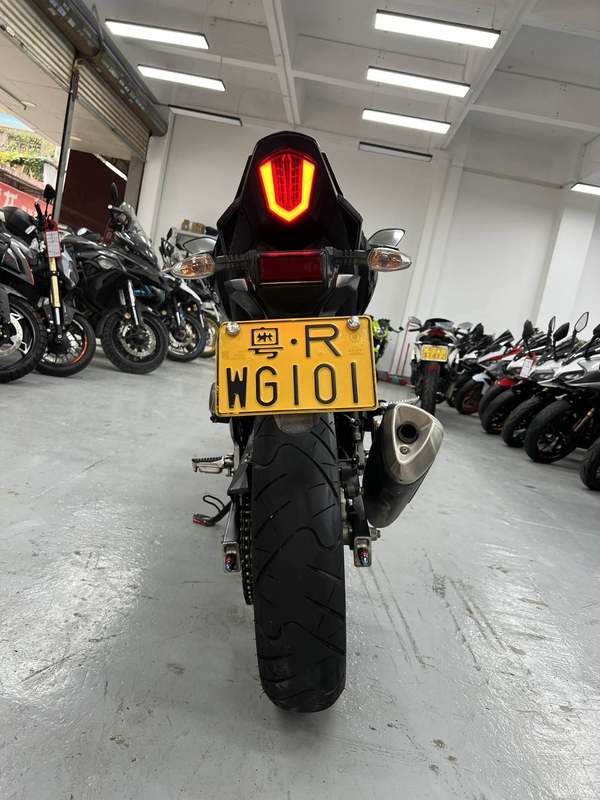 二手豪爵铃木GSX250R