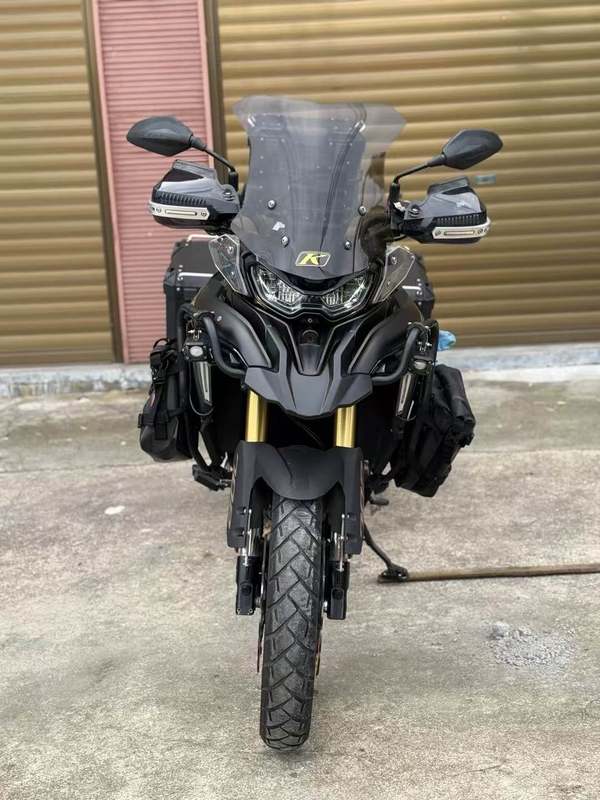 二手贝纳利TRK702