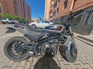 二手哈雷戴维森X 350