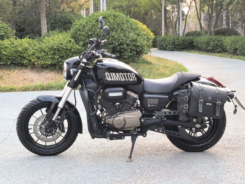 二手QJMOTOR闪300