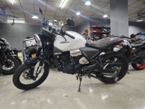 二手五羊本田鸷道 CB190SS