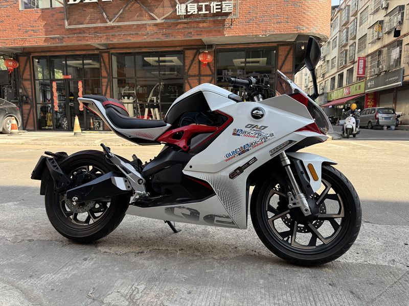 二手QJMOTOROAO