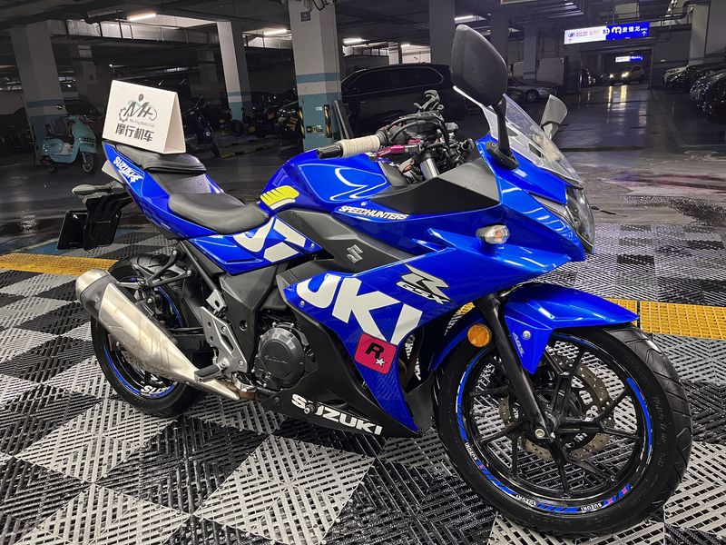 二手豪爵铃木GSX250R