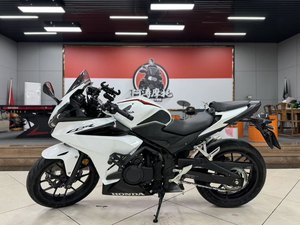 二手本田CBR400R