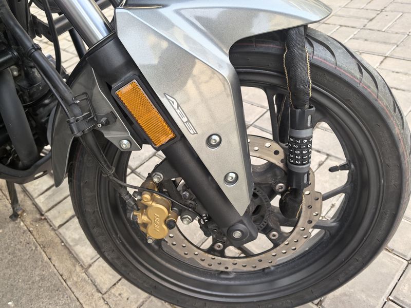 二手五羊本田猛鸷 CB190X