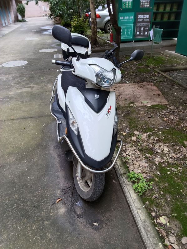 二手豪爵VF100