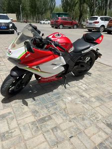 二手喜力蛟龙200